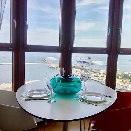 Sea Towers Apartament Pod Zaglami Lejlighed *